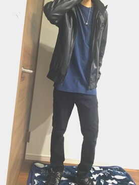 「Confirm（コンファーム）のアイテム（ライダースジャケット）」を使った、みーさん（メンズ・175cm）の秋コーディネート