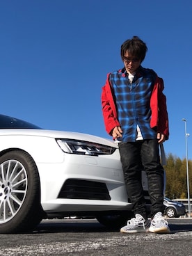 「OFF-WHITE」｜「アイテム（ミリタリージャケット）」を使った、くすしんさん（メンズ・175cm）の冬コーディネート