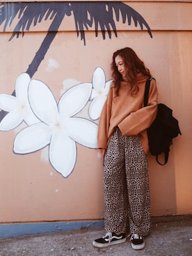 「DHOLIC（ディーホリック）のアイテム（バックパック/リュック）」を使った、3児mama／achaさん（レディース・162cm）の秋コーディネート