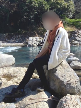 「GU（ジーユー）の（GU）スキニーフィットジーンズ（MEN ⁄ ジーンズ）」を使った、Sakuさん（メンズ・170cm）の春コーディネート