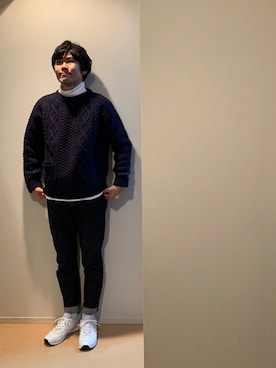 「BLUE BLUE（ブルーブルー）のアイテム（ニット/セーター）」を使った、トモッティさん（メンズ・174cm）の秋コーディネート