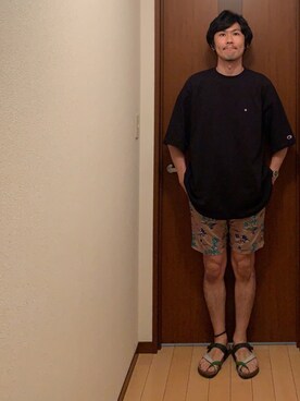 「ミッキー」｜「アイテム（腕時計）」を使った、トモッティさん（メンズ・174cm）の夏コーディネート