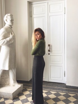 「PULL&BEAR（プルアンドベア）のアイテム（スラックス）」を使った、Feyaさん（レディース・167cm）の春コーディネート