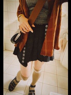 「skirt」｜「アイテム（その他）」を使った、Frida. Geさん（レディース・161cm）の冬コーディネート