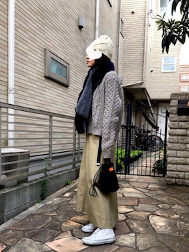 「コンバース ハイカット」｜「アイテム（ニットキャップ/ビーニー）」を使った、nueさん（レディース・160cm）の冬コーディネート