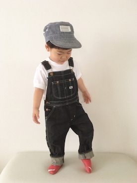 「ワークキャップ」｜「アイテム（サロペット/オーバーオール）」を使った、うーたん☁︎さん（キッズ・90cm）の夏コーディネート
