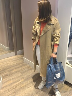 「ディーゼル」｜「アイテム（トレンチコート）」を使った、YuiRyutaさん（レディース・168cm）の冬コーディネート
