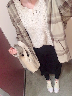 「e.r.g*（イーアールジー）のアイテム」を使った、Nさん（レディース・164cm）の冬コーディネート