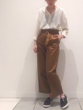「とろみシャツ」｜「アイテム（その他シューズ）」を使った、marikoさん（レディース・165cm）の春コーディネート