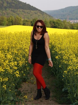 Mariama Mauriさん（レディース）の秋コーディネート