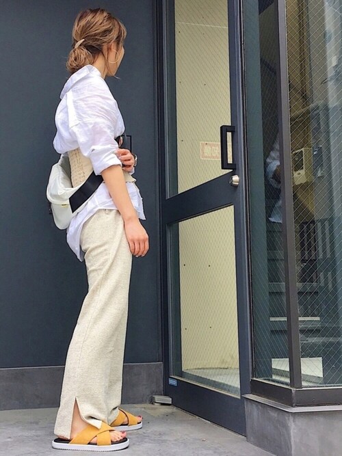 【美品】 ジャーナルスタンダードレリューム リネンスキッパーシャツ ブラウス JOURNAL STANDARD relume ブラウス シャツ 「手洗い可能」大人な