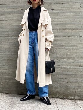 「ハイウエストデニム」｜「アイテム（トレンチコート）」を使った、Hinechiさん（レディース・158cm）の冬コーディネート