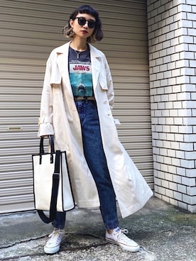 「テーパードデニム」｜「アイテム（トレンチコート）」を使った、Hinechiさん（レディース・158cm）の冬コーディネート
