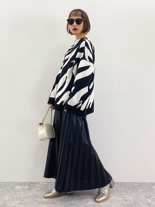 Pageboy事業部hinechiさんのニット セーターを使ったコーディネート Zozotown