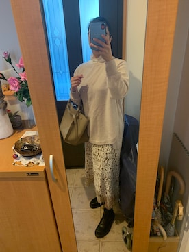 「IENA（イエナ）のレース裾フレアスカート◆（スカート）」を使った、まろんさん（レディース・160cm）の冬コーディネート