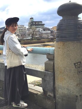 ayumiさんの「GRAMICCI  × BEAMS BOY / 別注 ギャバ ロング スカート」を使ったコーディネート