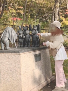 「NICE CLAUP（ナイスクラップ）のアイテム（チュニック）」を使った、pompom7nさん（レディース・164cm）の春コーディネート