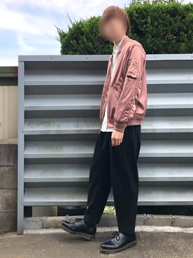 「アイテム（MA-1、ピンク系）」を使った、WAYAYAさん（メンズ・176cm）の春コーディネート
