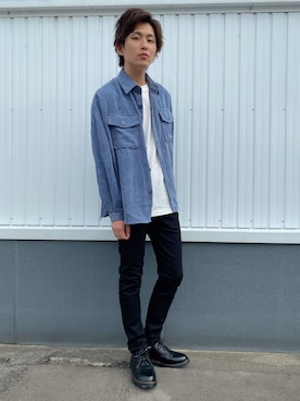 「WEGO（ウィゴー）のアイテム（チノパンツ）」を使った、西村智也さん（メンズ・178cm）の秋コーディネート