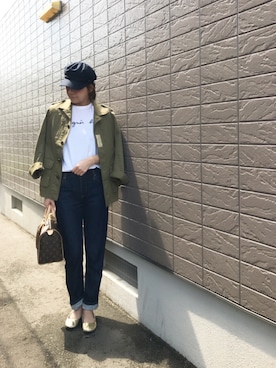 「LouisVuitton」｜「アイテム（ミリタリージャケット）」を使った、yumiさん（レディース・159cm）の春コーディネート