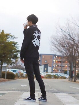 「instagramフォローお願いします」｜「アイテム（スウェット）」を使った、ゆうとさん（メンズ・179cm）の冬コーディネート