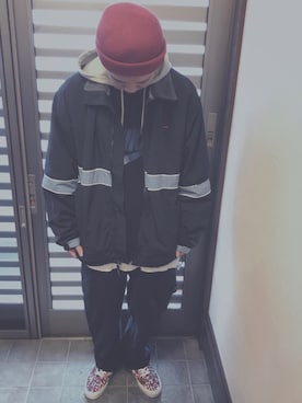 「BRIXTON（ブリクストン）のアイテム（パンツ）」を使った、まんじさん（メンズ・180cm）の冬コーディネート