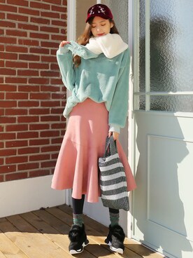 「KORMARCH（コマチ）のアイテム（帽子）」を使った、kormarchさん（レディース・167cm）の冬コーディネート