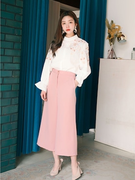 「KORMARCH（コマチ）のアイテム」を使った、kormarchさん（レディース・167cm）の春コーディネート