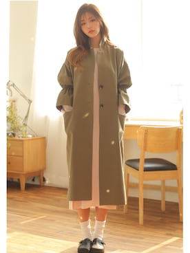 「アイテム（ステンカラーコート）」を使った、kormarchさん（レディース・167cm）の秋コーディネート