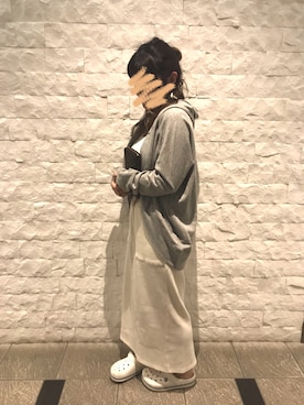 「お買い物」｜「アイテム（サンダル）」を使った、あっちゃんさん（レディース・148cm）の秋コーディネート