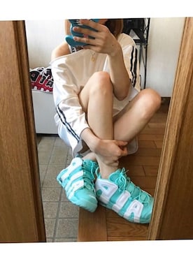 なーにょさんのコーディネート