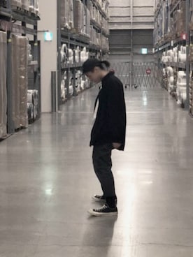 「VERSACE（ヴェルサーチ）のアイテム（パンツ）」を使った、HWBさん（メンズ・171cm）の夏コーディネート