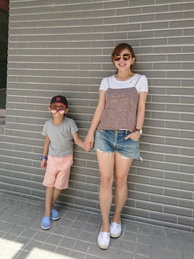 Singing Chenさんのコーディネート