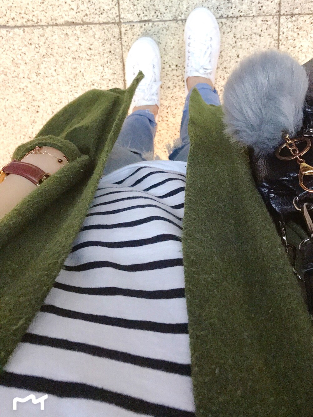 「MUJI、無印良品、fashion blogger、fashion、outfit、lookbook、WEAR、WEARBOOKエントリー、ファッション、服」｜「American Eagleのアイテム（デニムパンツ、ブルー系）」を使った、Singing Chenさん（レディース・155cm）の春コーディネートの1枚目の写真