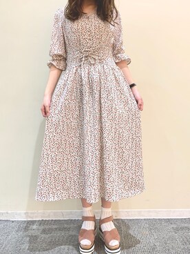 新色追加 ウエストレースアップ花柄ワンピを使ったコーディネート一覧 Wear