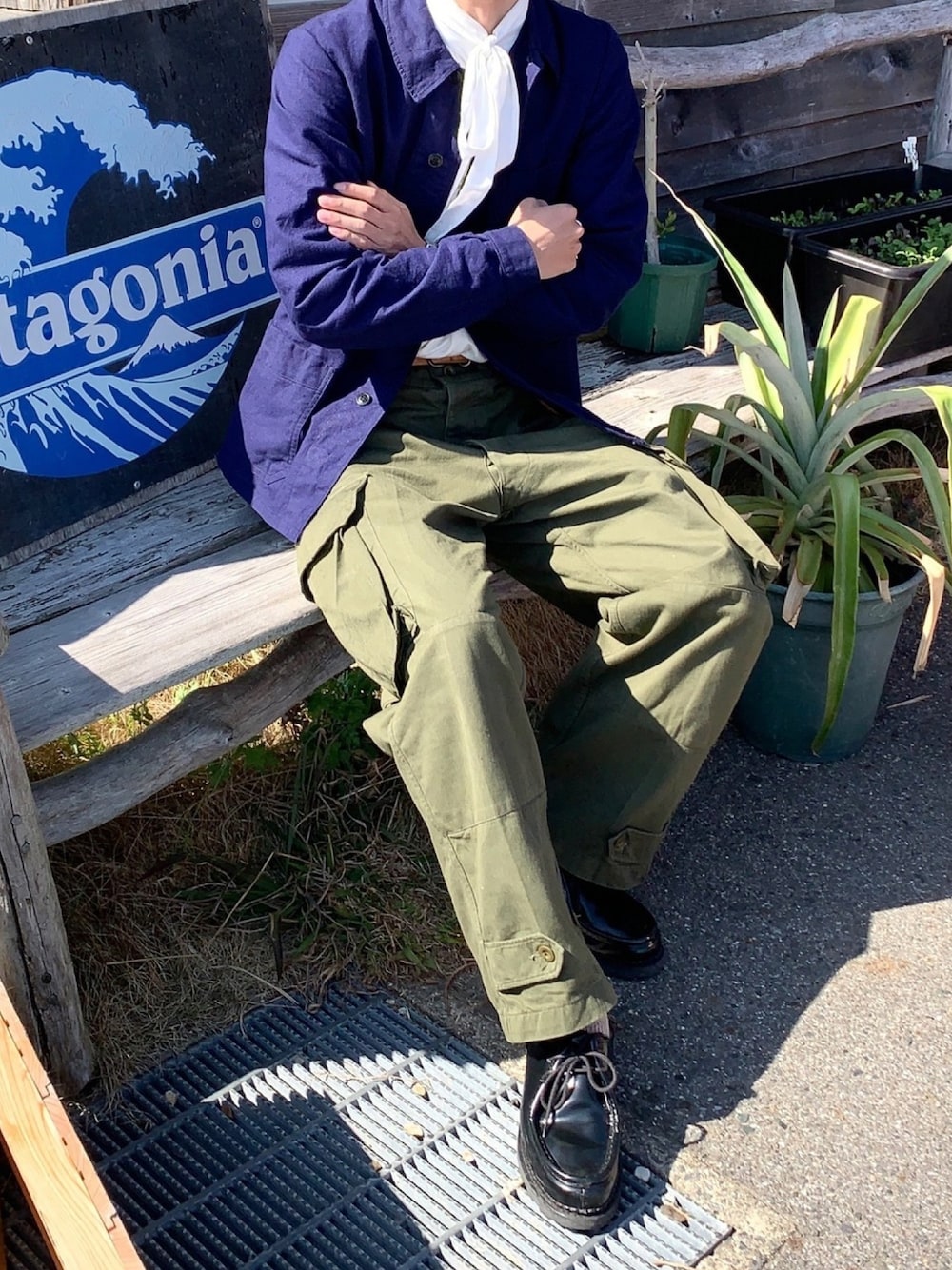 「シンプルコーデ、春コーデ、vintage、ユーロヴィンテージ、古着、NEEDLES、フレンチワーク、m47、Paraboot」｜「VINTAGEのアイテム（デニムジャケット、ブルー系）」を使った、おさゆうさん（メンズ・168cm）の春コーディネートの1枚目の写真