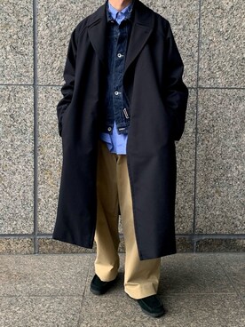 「COMOLI（コモリ）のアイテム（トレンチコート）」を使った、おさゆうさん（メンズ・168cm）の冬コーディネート