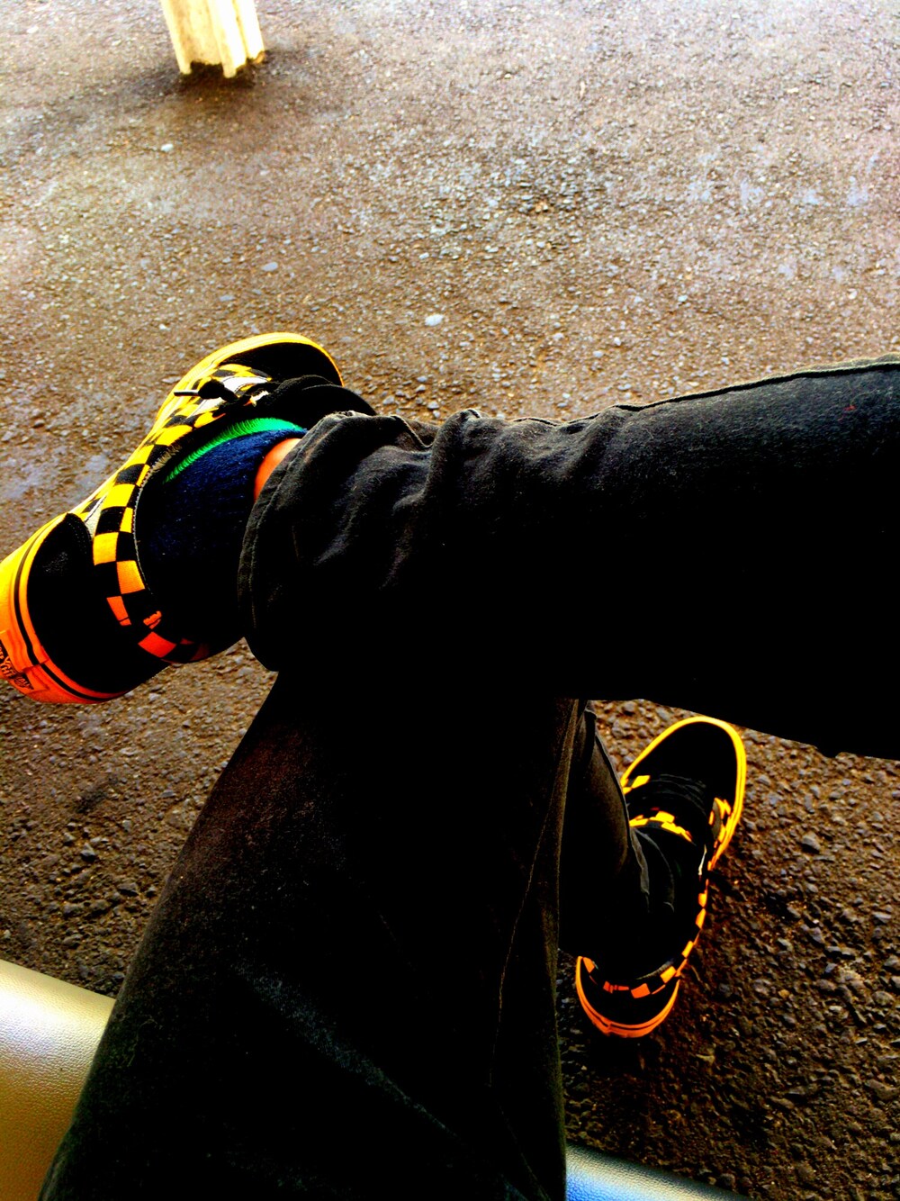 「VANS、oldskool、check」｜「VANSのアイテム（スニーカー、イエロー系）」を使った、きむたくさん（メンズ・170cm）の夏コーディネートの1枚目の写真