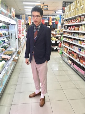 「UNIVERSAL LANGUAGE（ユニバーサルランゲージ）のアイテム（スーツジャケット）」を使った、霖さん（メンズ・183cm）の秋コーディネート