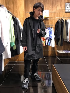 「WHITELAND（ホワイトランド）のWHITELAND/ホワイトランド/Stitch coat/ステッチコート（ステンカラーコート）」を使った、佐々木空翔(ササキヒロト)さん（メンズ・175cm）の冬コーディネート