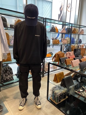 「L.H.P Private Brand（エルエイチピープライベートブランド）のアイテム（パンツ）」を使った、佐々木空翔(ササキヒロト)さん（メンズ・175cm）の秋コーディネート