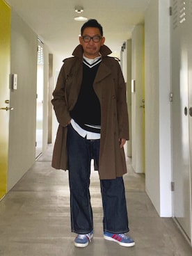 「アイテム（ベスト、ブルー系）」を使った、alexmundyさん（メンズ・172cm）の秋コーディネート