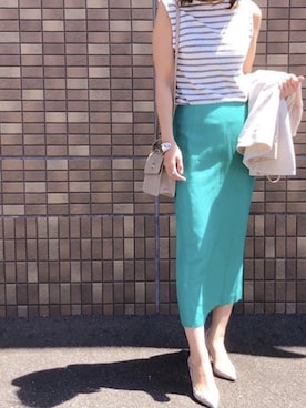 「アイテム（パンプス、グレー系）」を使った、manaminowearさん（レディース・158cm）の春コーディネート