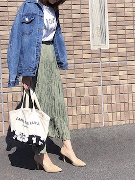 「N°21（ヌメロ ヴェントゥーノ）のアイテム（トップス）」を使った、manaminowearさん（レディース・158cm）の春コーディネート