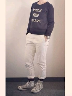 「ロゴニット」｜「アイテム（腕時計）」を使った、takkeさん（メンズ・154cm）の冬コーディネート