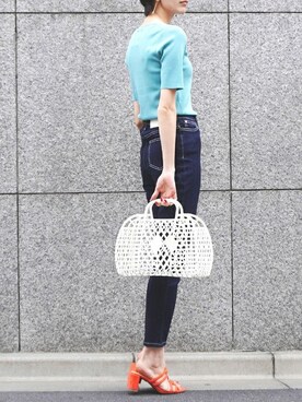 「アイテム（サンダル、オレンジ系）」を使った、The Virgnia公式さん（レディース・165cm）の春コーディネート