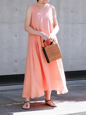 「おでかけ」｜「アイテム（ワンピース/ドレス）」を使った、The Virgnia公式さん（レディース・165cm）の春コーディネート