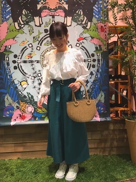 「SHOO・LA・RUE（シューラルー）のアイテム（ハンドバッグ）」を使った、よこまるさん（レディース・159cm）の春コーディネート