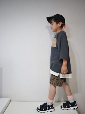 「アイテム（サンダル）」を使った、art0114さん（キッズ・120cm）の春コーディネート