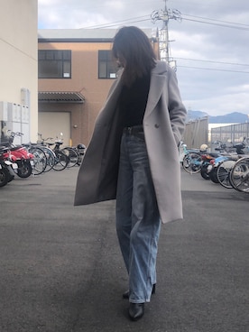 「UNIQLO（ユニクロ）のハイライズワイドストレートジーンズ（デニムパンツ）」を使った、彩さん（レディース・167cm）の冬コーディネート